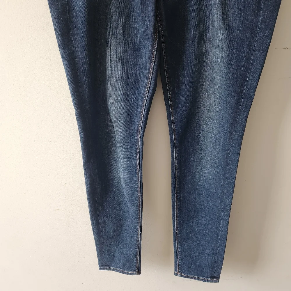Lucky Brand Charlie Skinny Ankle Jeans 4/27